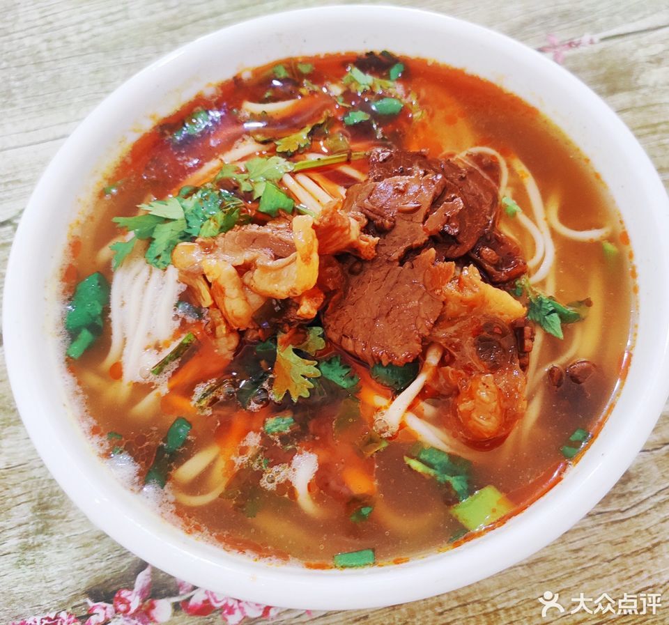 陈二特色拉面
