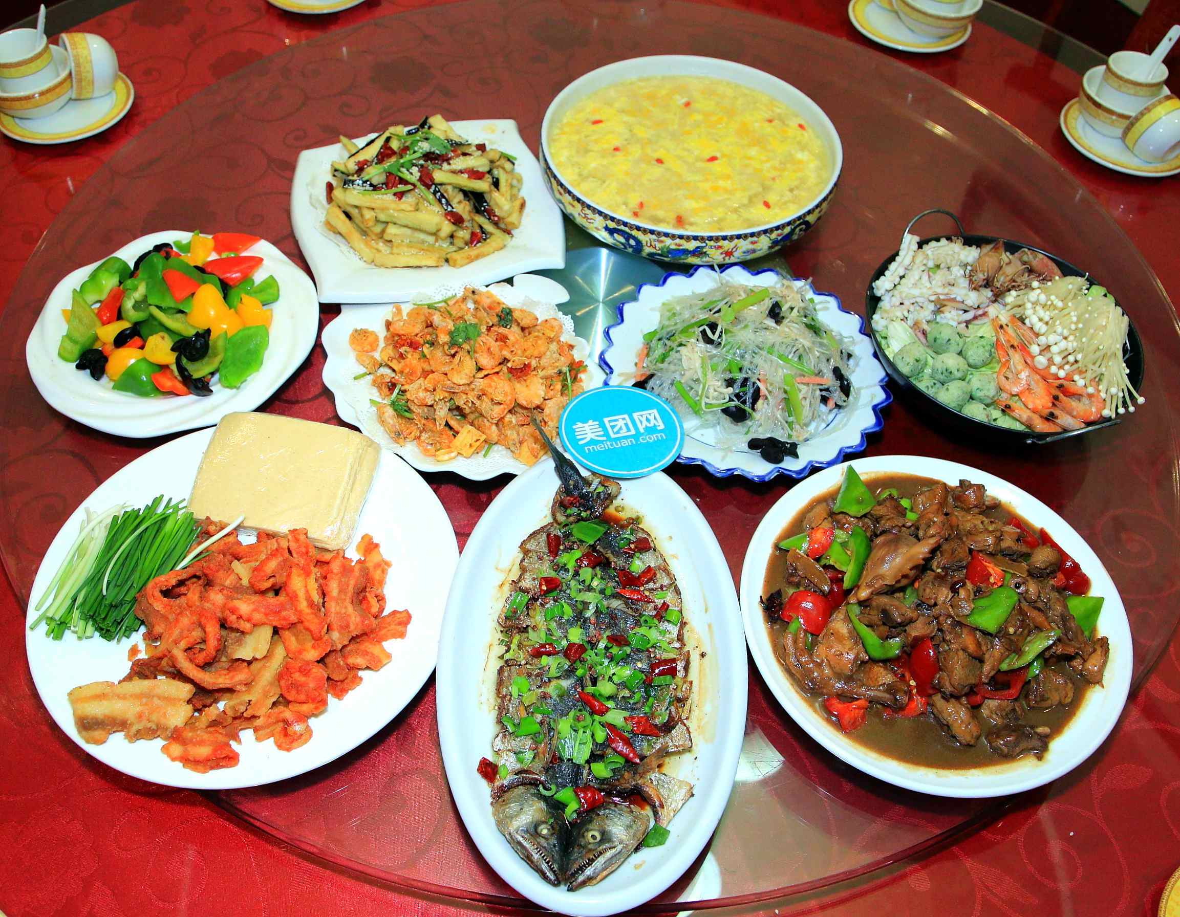 美食酒家新泰店