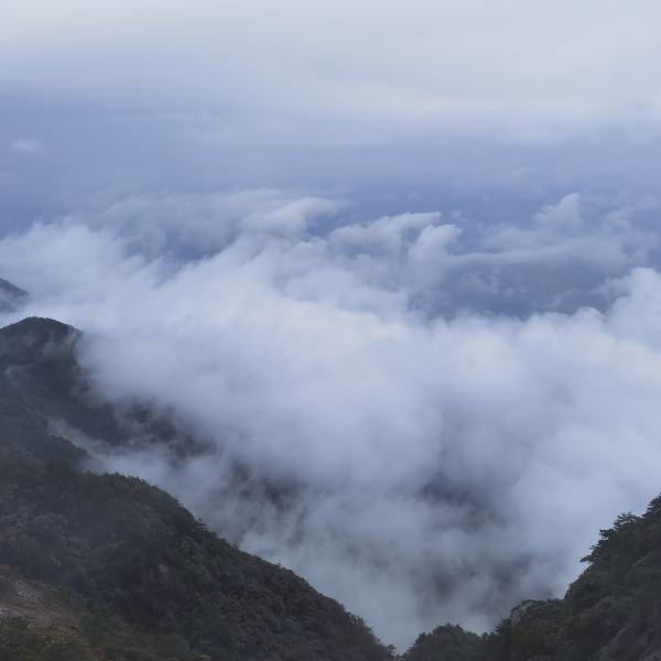 天岳幕阜山