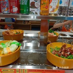 首页>西安市>餐饮服务>餐馆>正小锅涮烤回转小火锅(御锦城凯德广场店)