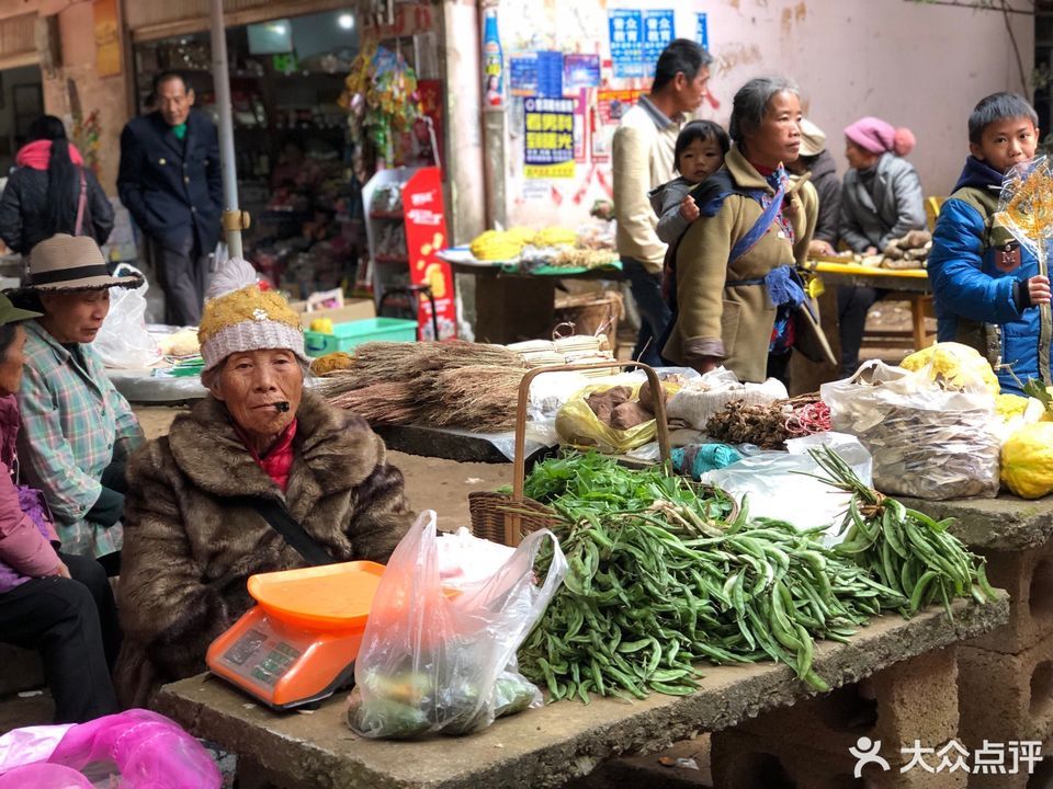 双龙烧烤城