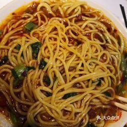 疆麦儿现拉黄面烧烤博物馆店