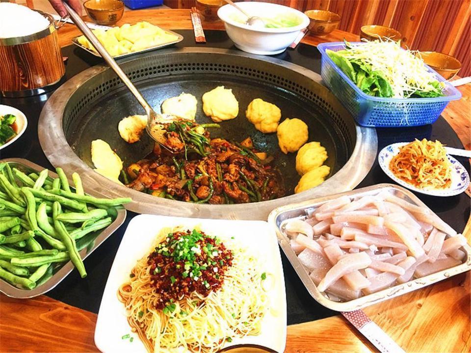 四川正宗川府柴火鸡(玫瑰花园店)腾龙凯悦酒店毕节帝雅维客精品酒店