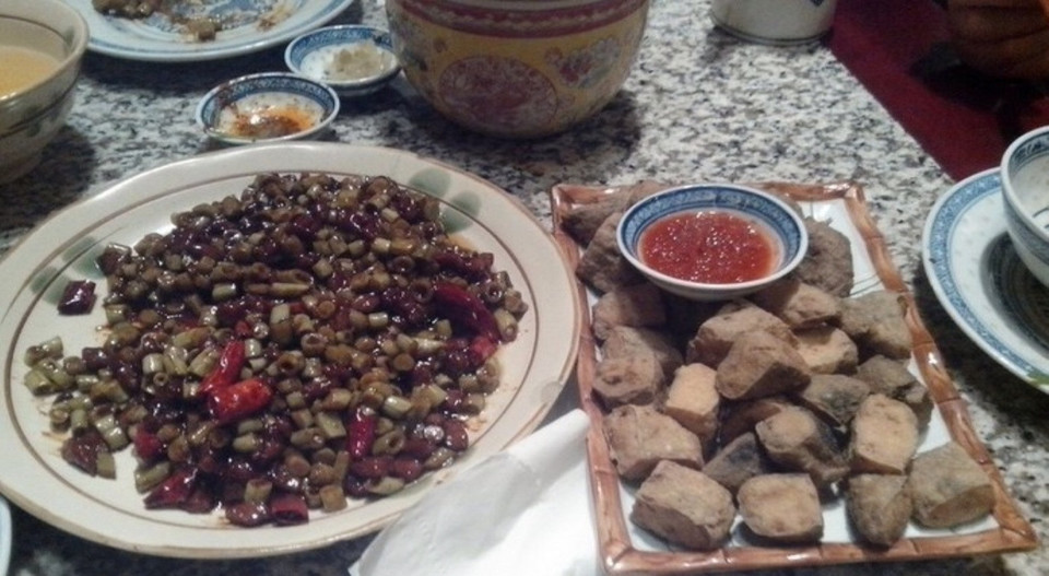 家常土菜拉面炸酱面六子菜馆味全水饺老太婆美食餐厅小桥排骨坟台丸子