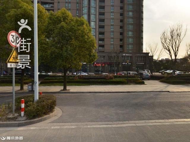 (文轩路店)富国超市(化工路店)汇星超市(太空路店)合作京华超市(东岳