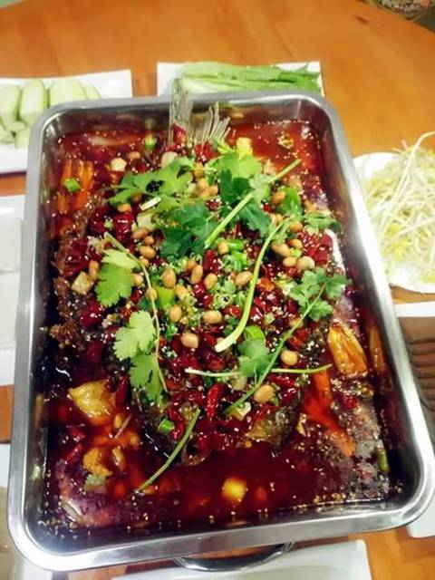 重庆万州烤鱼永盛花园店