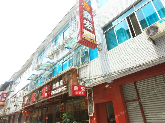 怎么去,怎么走,在哪,在哪里,在哪儿:成都市都江堰市石油街38号电话