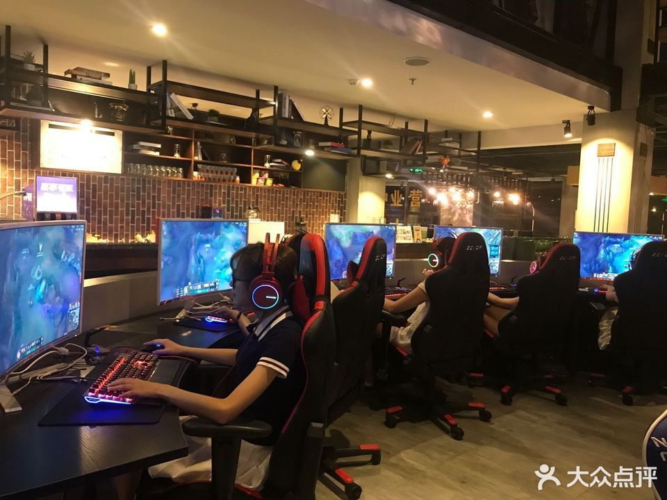 查看成都绿树电竞馆_360地图搜索结果列表