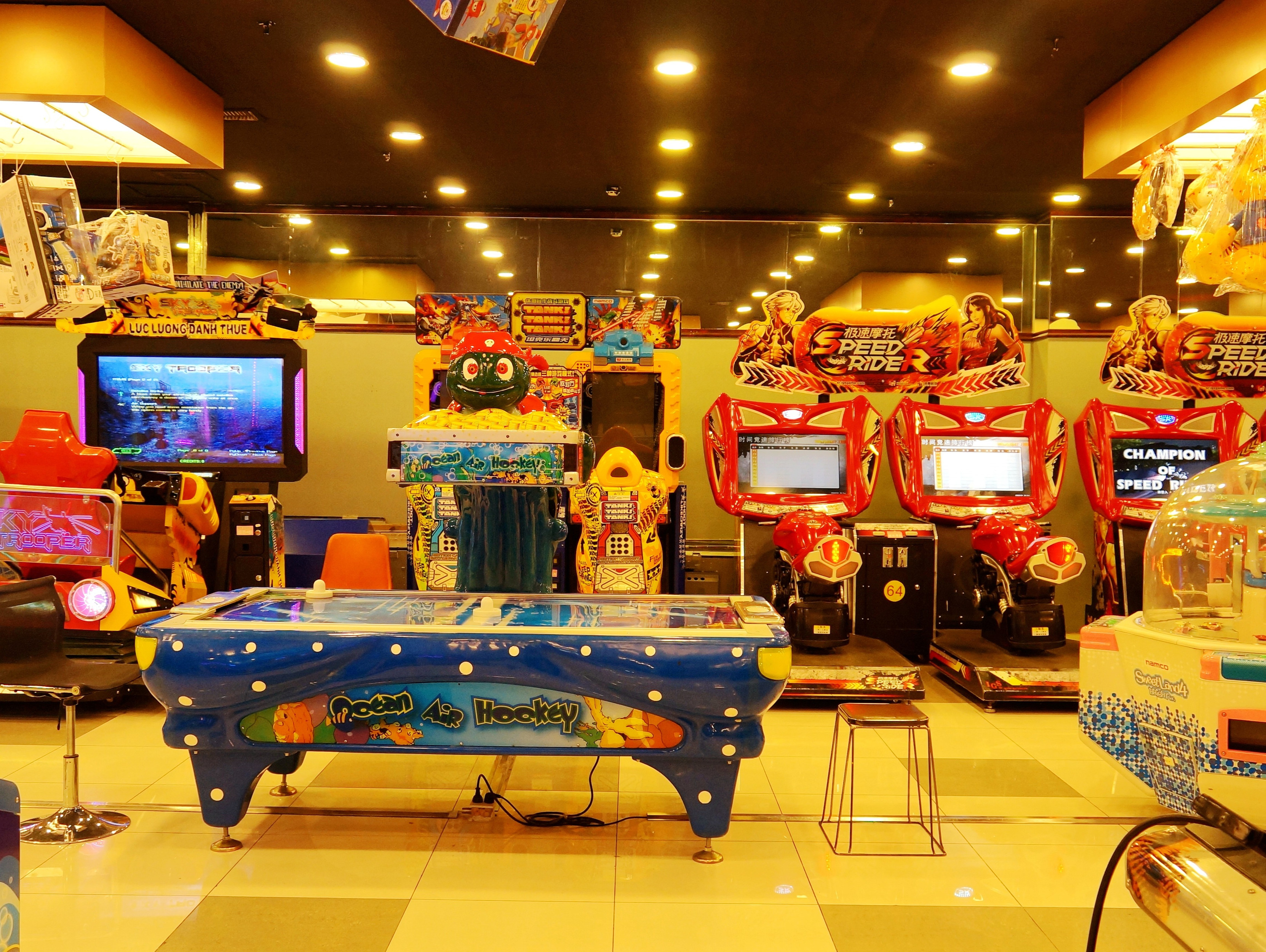     福润德动漫电玩城(北京南路店