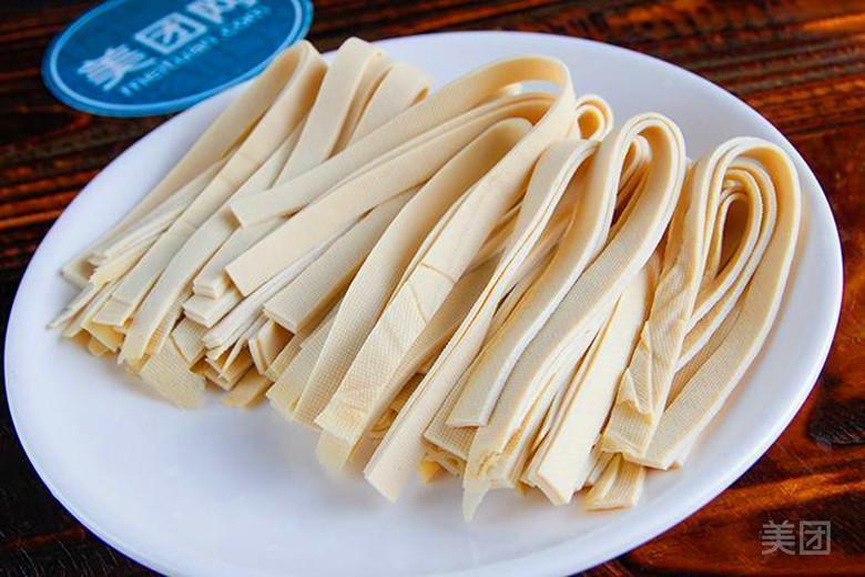 云南大滇园火锅(登封店)