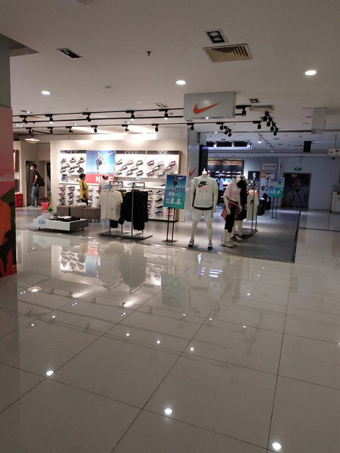 耐克nike万达百货店