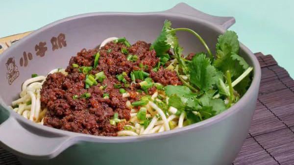 小牛娘牛肉面国购店