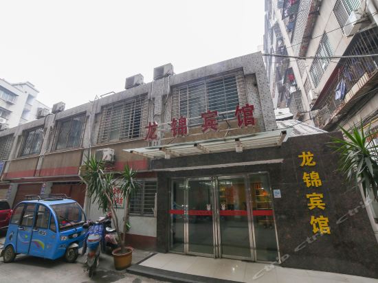 哪,在哪里,在哪儿:襄阳市谷城县双雄路欧派电动车谷城专卖店附近电话