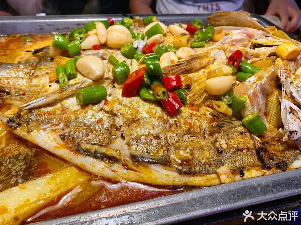 蒜香海鲈鱼