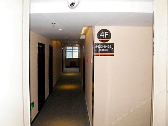 速8酒店固安汽车站店
