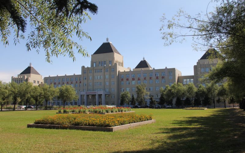 大庆职业学院(北校区)