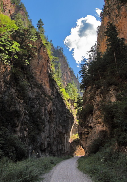 腊子口景区