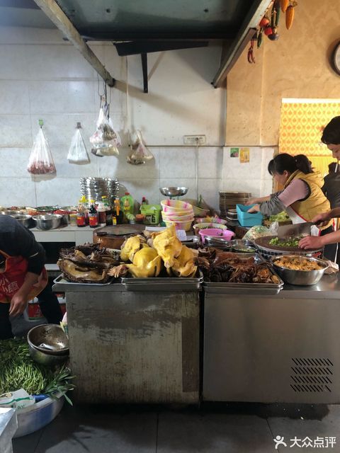 涛涛饭店位于凉山彝族自治州西昌市太和镇转山村 标签:餐饮快餐餐馆