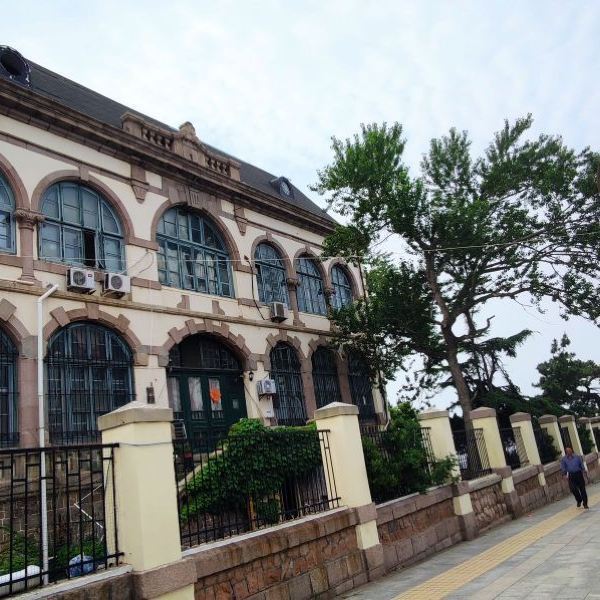 青岛德国建筑群德华银行旧址