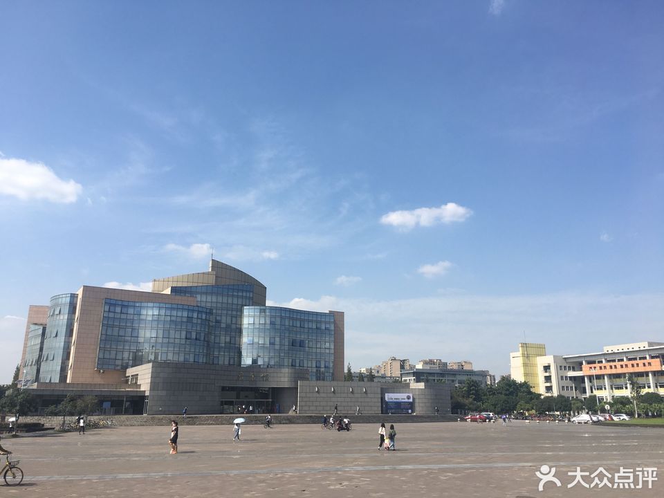 大学(航空港校区)-南区西南民族大学太平园校区西南民族大学老校区