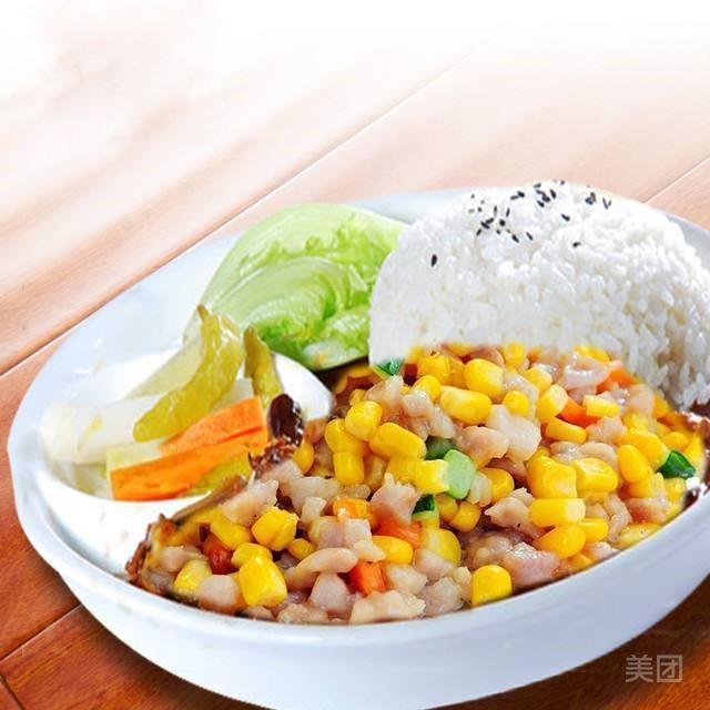 玉米烂肉盖饭图片
