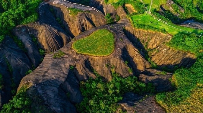 飞天山国家地质公园