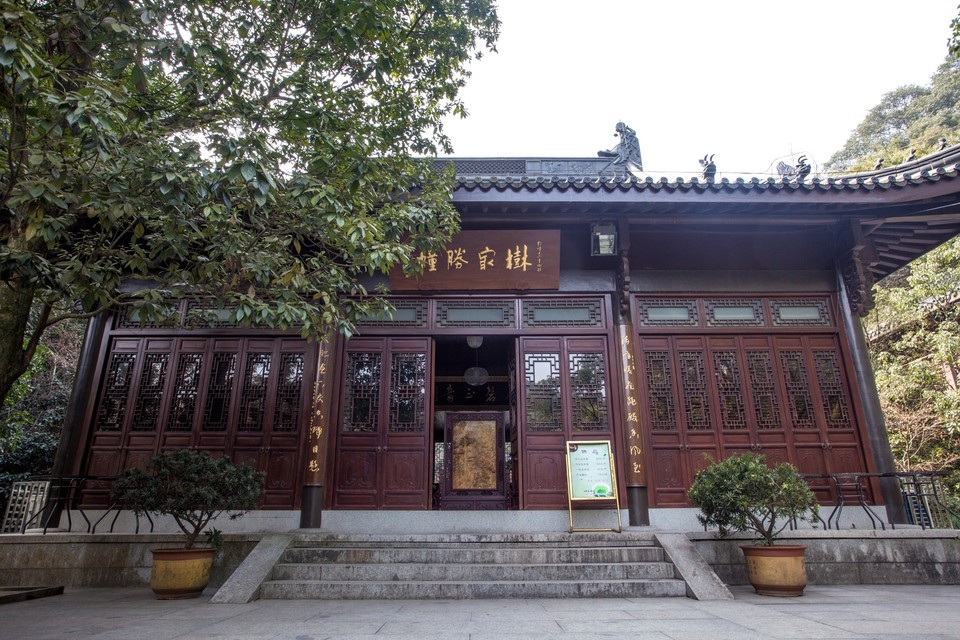 怎么去,怎么走,在哪,在哪里,在哪儿:杭州市菩提寺路1号 电话 地址