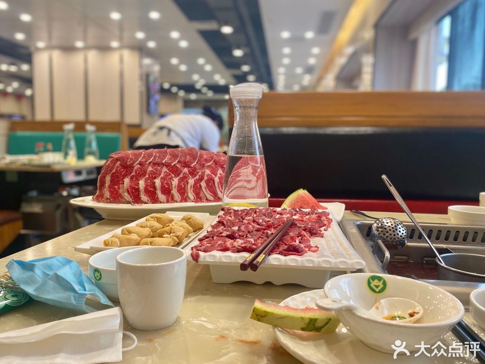 盛杰肥牛(氿滨大道店)