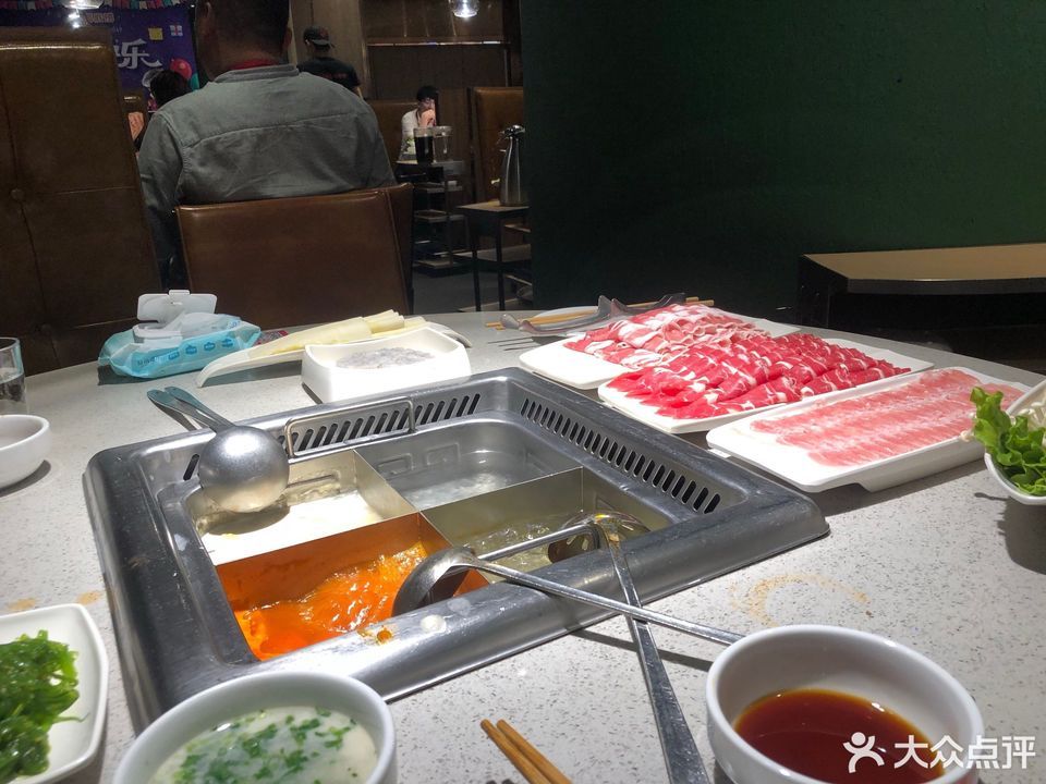 【海底捞(大悦城店)】海底捞(大悦城店)电话,海底捞()