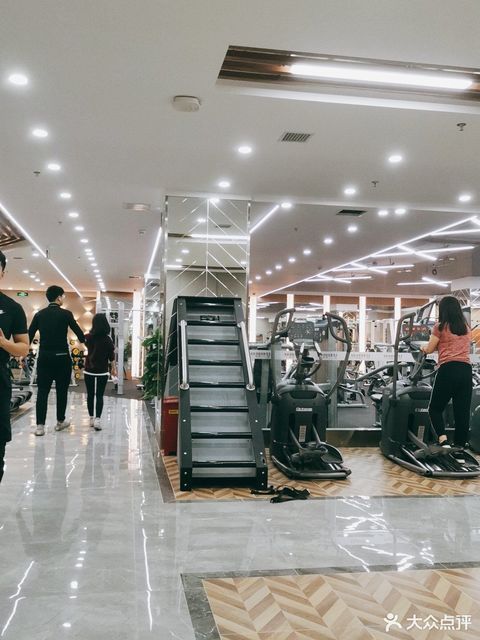 美航国际健身空港店