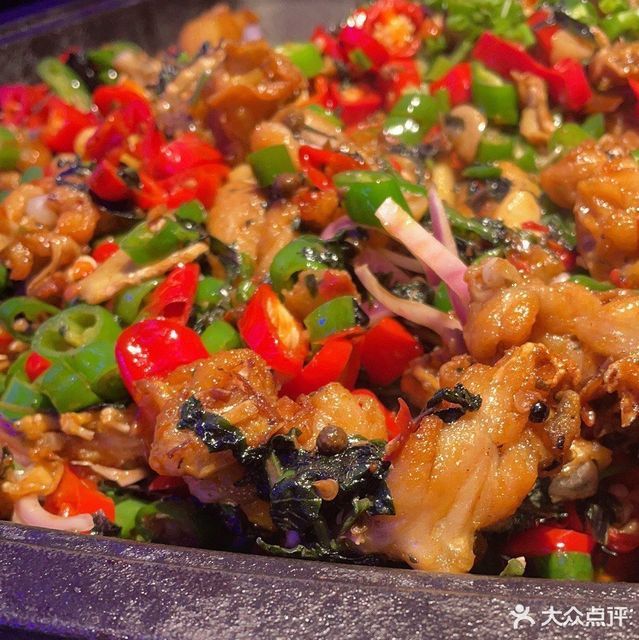 紫苏味牛蛙平锅图片