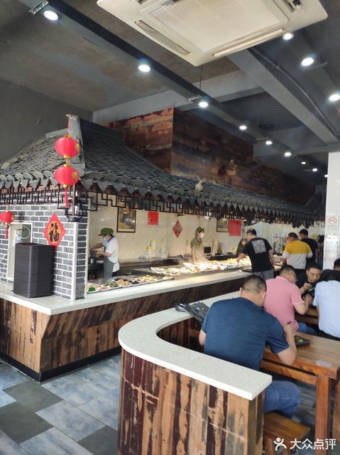 后宅大食堂位于无锡市新吴区鸿运路 标签:餐馆中餐餐饮家常菜快餐