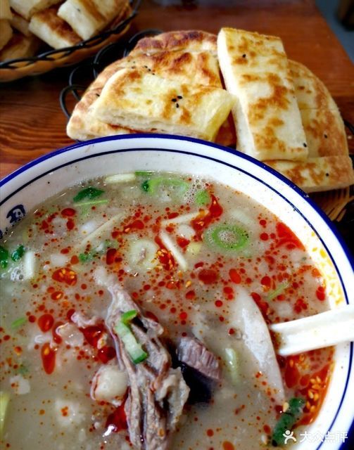 铁谢正宗老杨家祖传羊肉汤