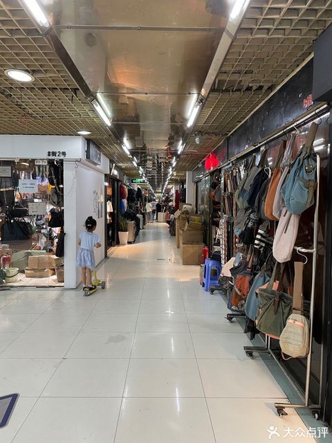 > 曹家渡家具商城