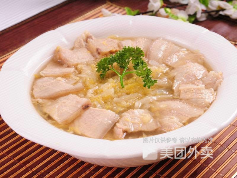 酸菜粉汆白肉图片