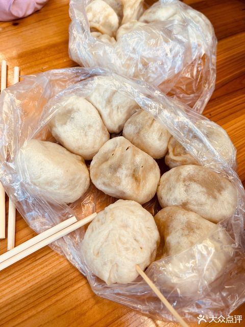 百家楼小笼包