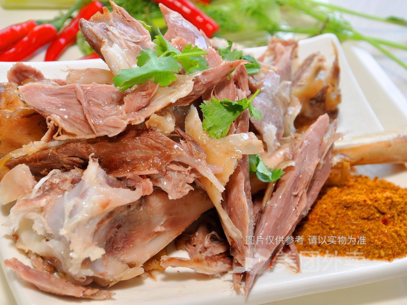 清蒸本地小羊腿图片