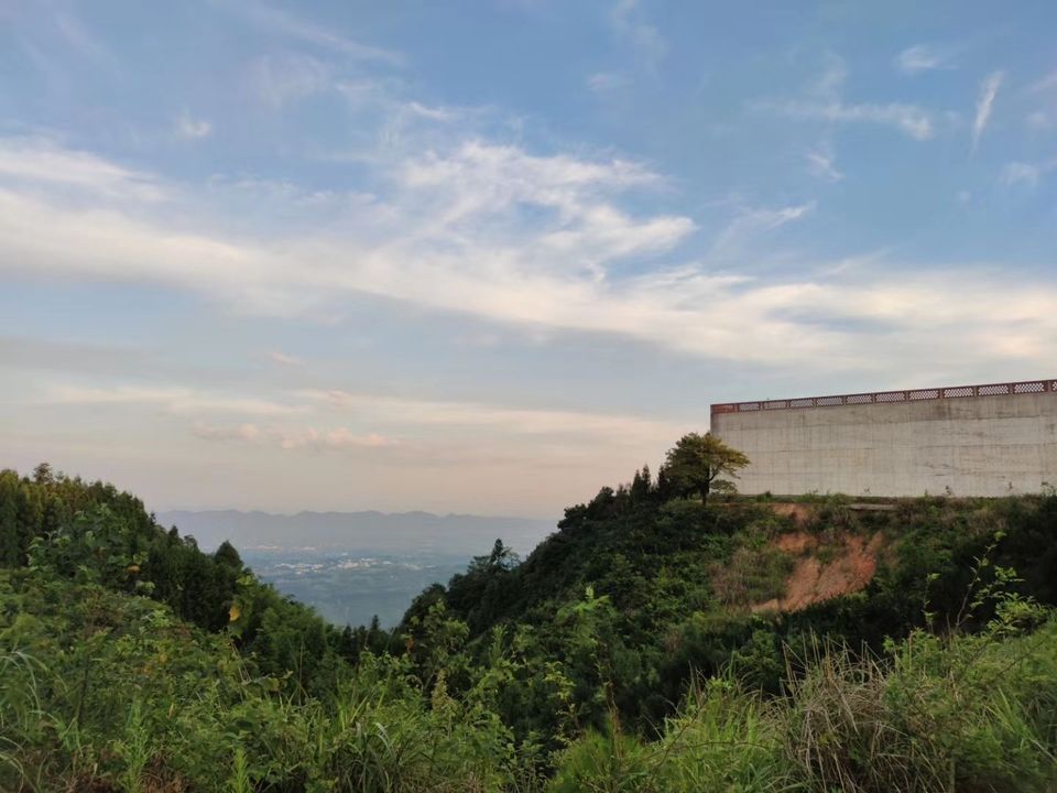 地址(位置,怎麼去,怎麼走,在哪,在哪裡,在哪兒):重慶市南岸區南山植物