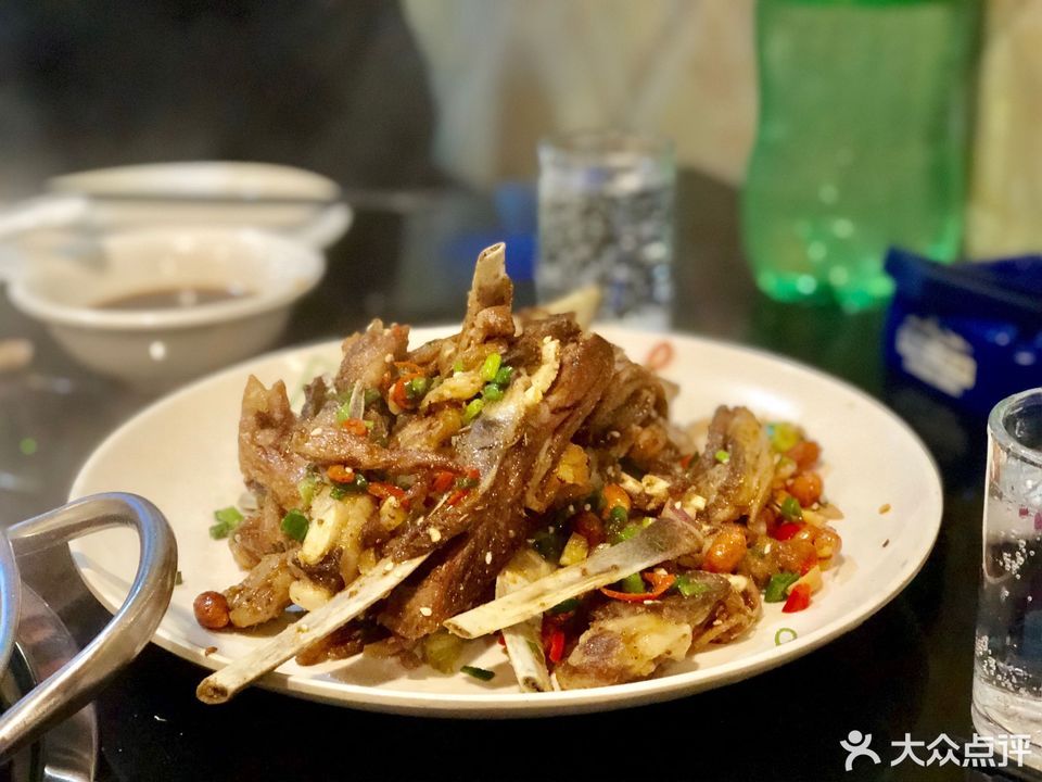 【留一口四川简阳羊肉汤(四明中路店)】留一口四川简阳羊肉汤(四明中