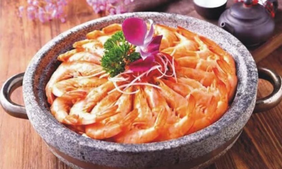 石锅沸腾虾图片