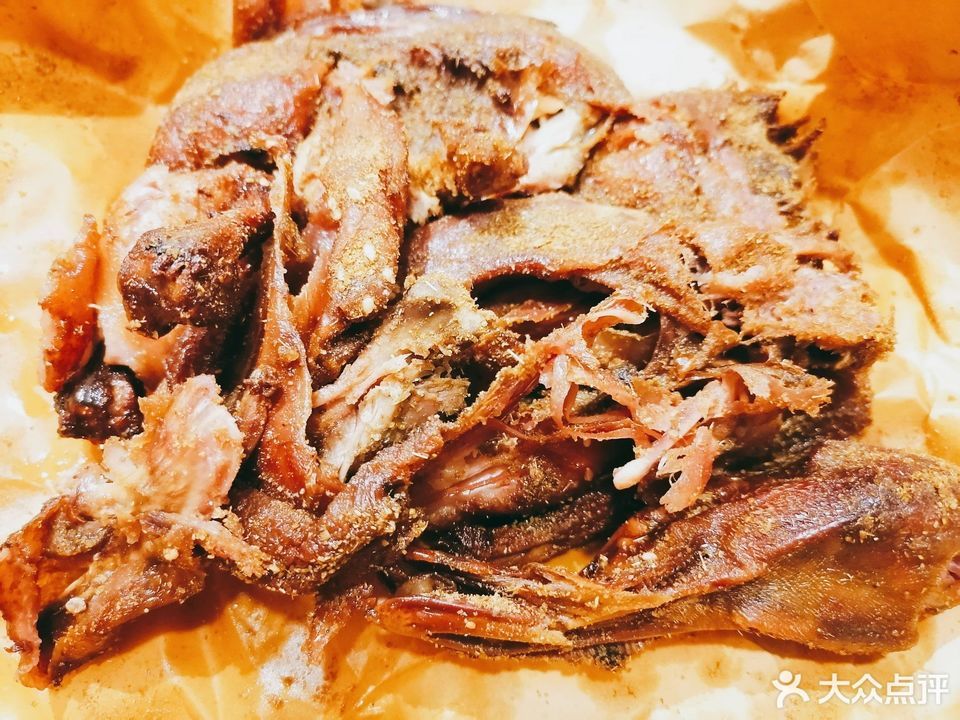 网红另类手撕烤鸭漕宝路美食城店