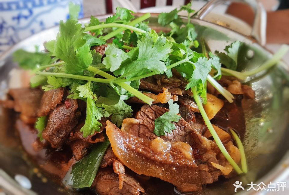 原高速路口茶店牛肉