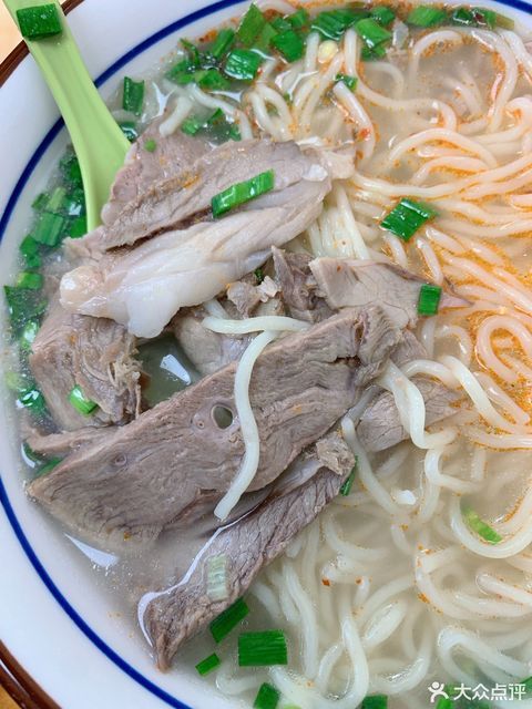 羊肉汤白汤羊杂火锅酥饼分类:餐馆;羊肉;餐饮;小吃;中餐;火锅电话