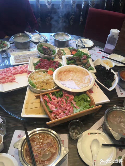 星期天火锅(抚松店)图片