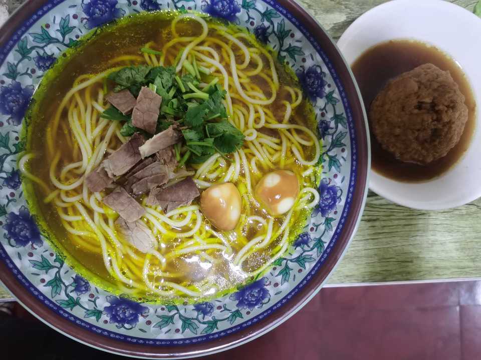黄汤牛肉拉面图片