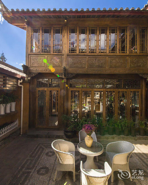 花筑丽江千里走单骑云居客栈