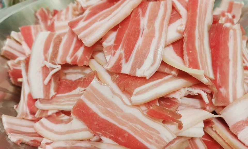 特色鲜切五花肉图片