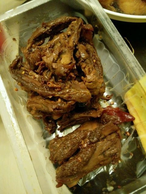 周黑鸭五山站店