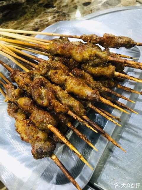 新疆玉石阿里木烧烤