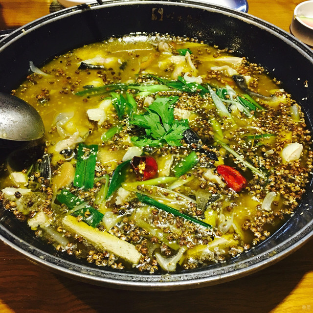 激情椒麻锅底图片